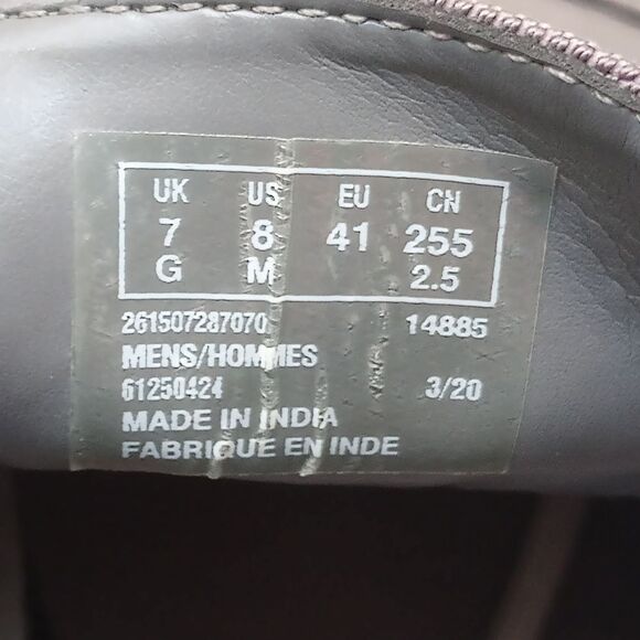 Clarks Grandin Top Chukka Boot in Gray Nubuck, size 8 - Picture 15 of 15